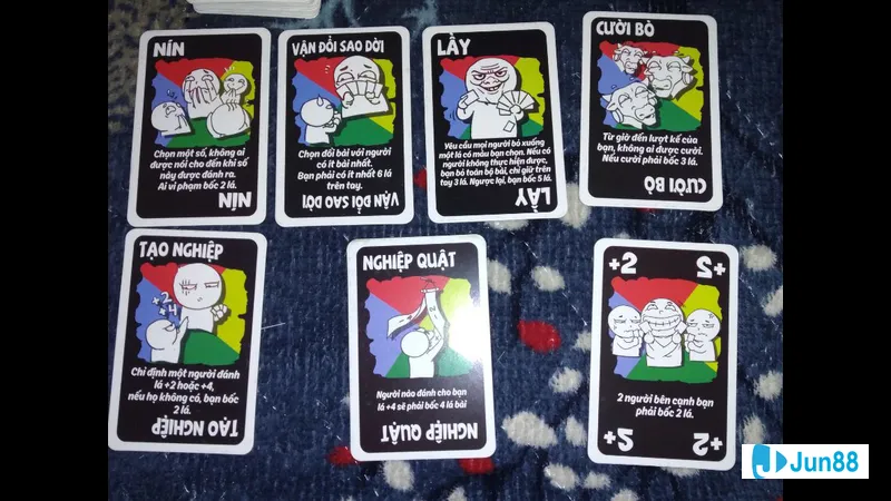 Hoạt động phối hợp số và màu sắc